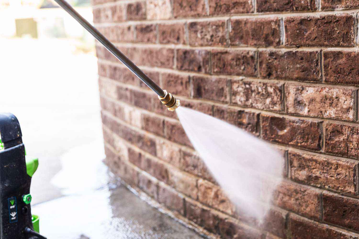 Builder's Brick Cleaning in Sydney